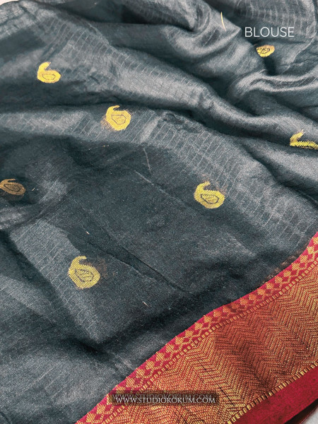 Parampara- Pure Cotton Saree in Red with Exclusive  Zari Border & Pallu