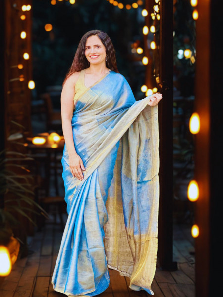 Vihank: Blue Linen Tissue Saree with Blouse Piece