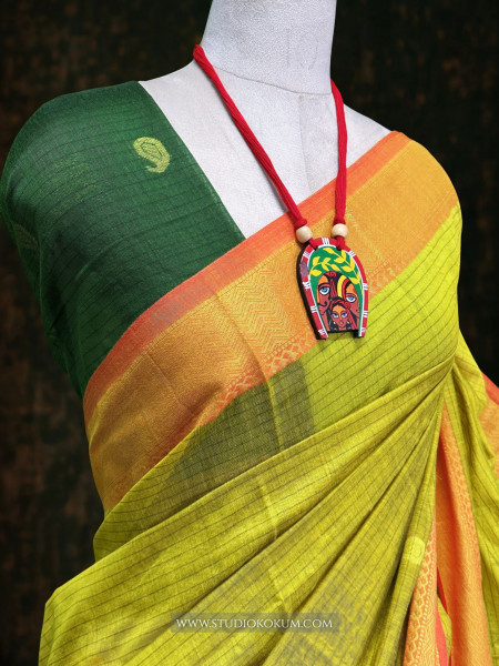 Anvesha - Pure Cotton Saree in green with Exclusive Zari Border & Pallu