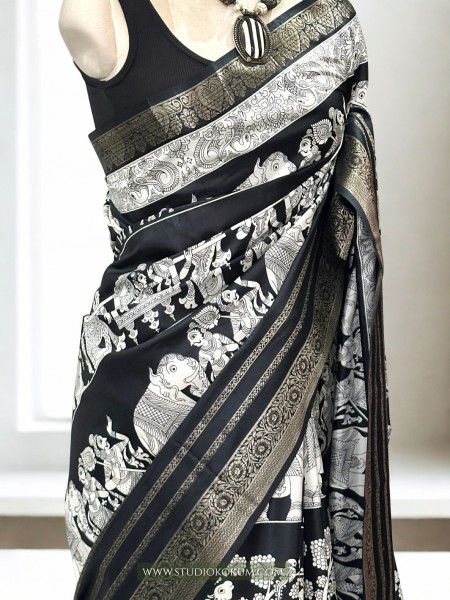 Medha - Black and White Figure Print Resham Border Soft Pattu Silk Saree With Blouse