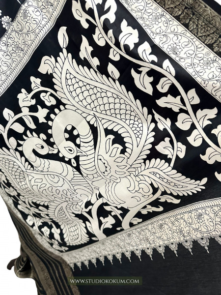 Medha - Black and White Figure Print Resham Border Soft Pattu Silk Saree With Blouse