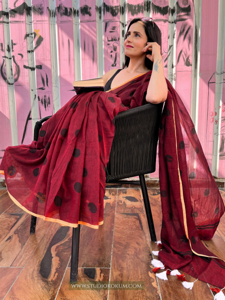 Kentucky Kiss - Pure Mul Polka Dots Saree in Maroon Colour