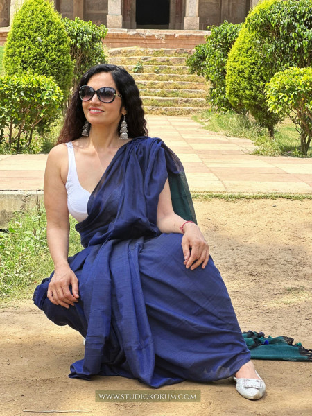 Deep Water Coral : Green Blue Cotton Plain Saree With Tassels