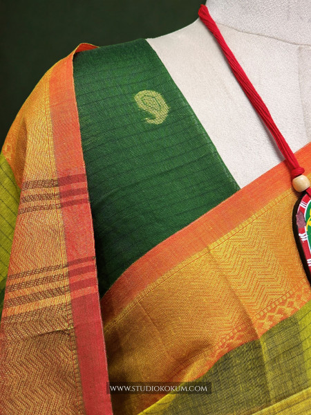Anvesha - Pure Cotton Saree in green with Exclusive Zari Border & Pallu