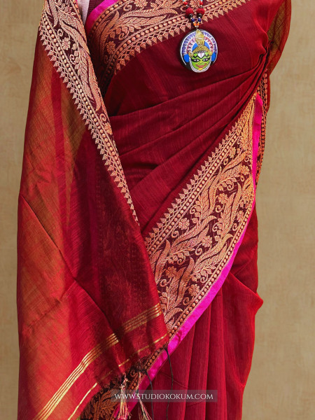 Dhara: Handloom Maroon Cotton Silk Saree