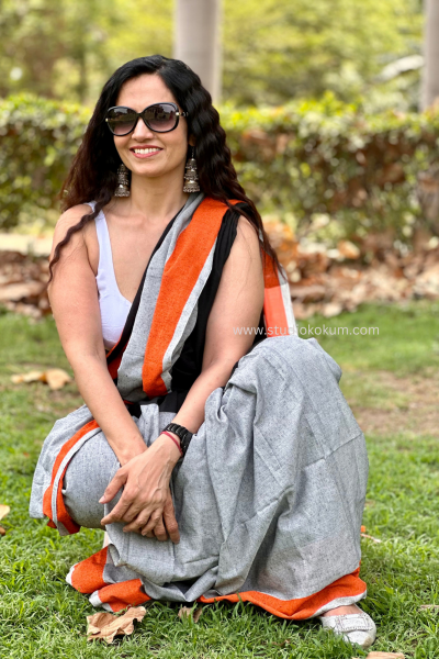 Adhira: Grey Black Handloom Cotton Saree