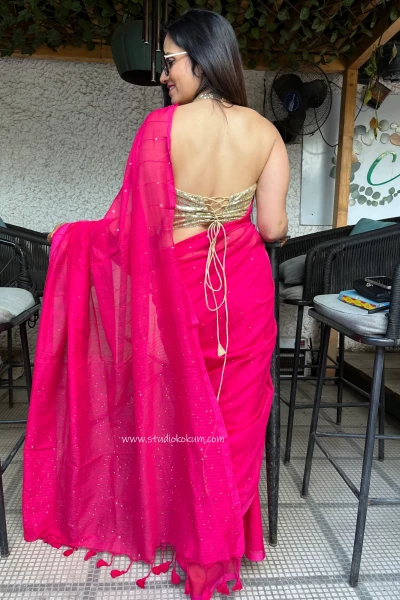 Cherry Bomb: Pure Mul Cotton Saree with Sequins in Hot Pink Colour