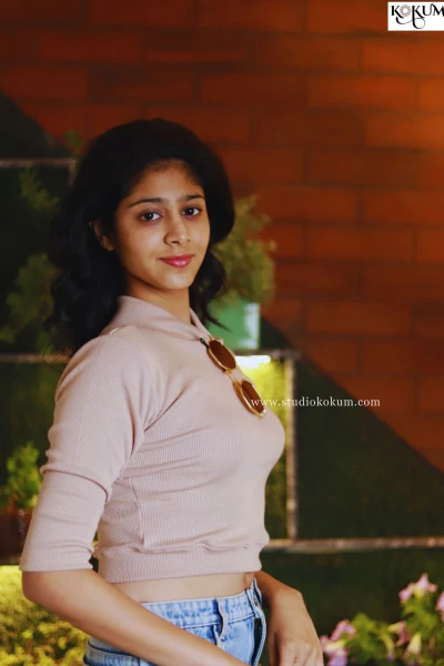 Elbow Sleeves Stretchable Blouse in Beige Colour