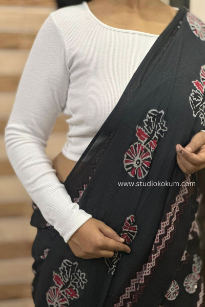 Image of Full Sleeves Stretchable Back Strings Blouse in White Colour