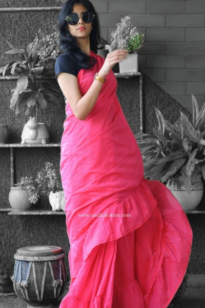 Giggly Gaurayya - Pure Cotton Ruffle Saree in Pink Colour
