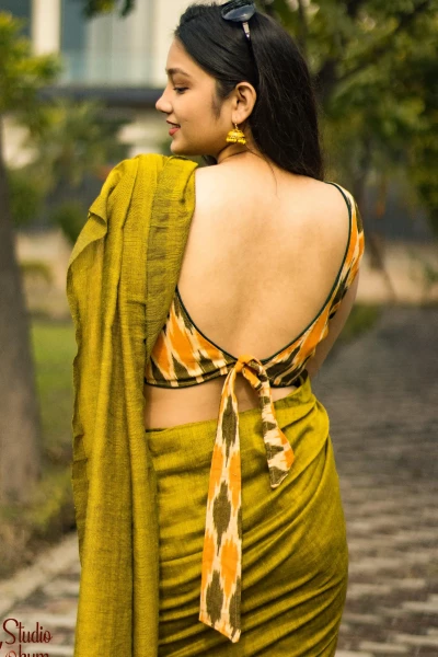 Golden Ash – Handloom Golden Dual Tone Cotton Saree