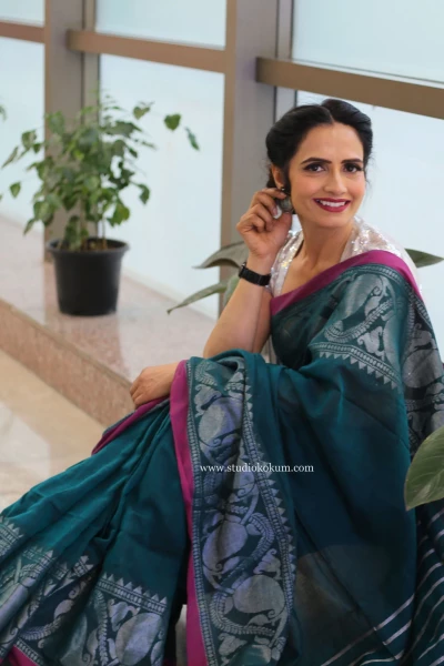 Image of Guldasta - Dark Teal Handcrafted Cotton Banarasi Saree with Blouse