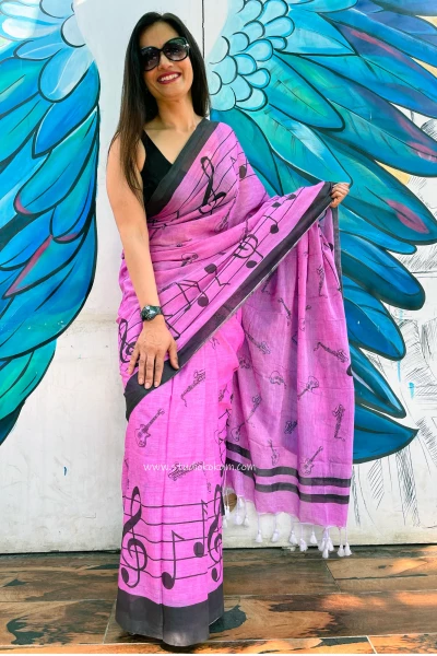 Image of Jamun: Pure Mul Cotton Saree in Mauve Colour