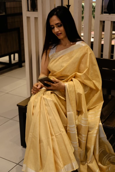 Karuna - Handloom Premium Cotton Linen Saree with Silver Zari Border