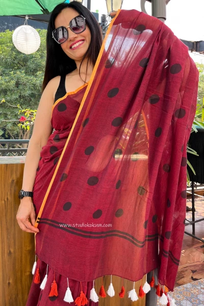 Kentucky Kiss - Pure Mul Polka Dots Saree in Maroon Colour