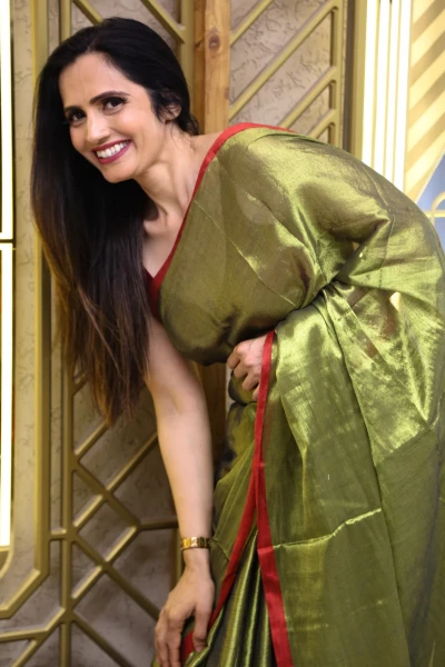 Saundarya - Mul Tissue Saree in Golden with Maroon Border