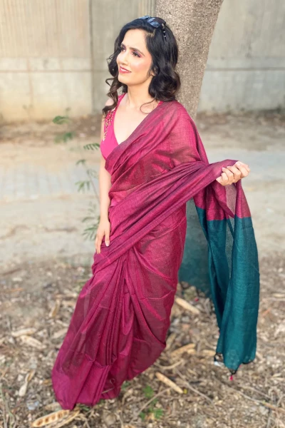 Serenity in Chaos - Blue N Magenta Handloom Cotton Saree