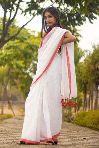 Shiuli – Handloom Cotton White Red Saree