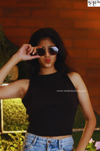 Sleeveless Hosiery Blouse in Black Colour