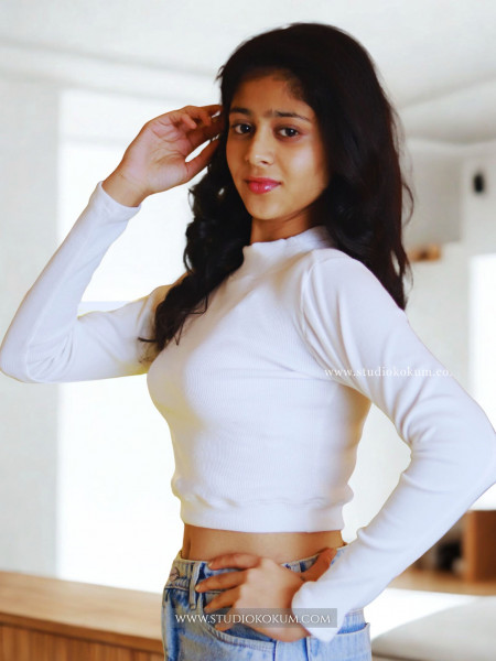 White Full Sleeves Blouse