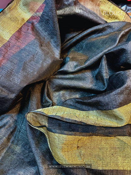 Mahira - Red Color Raw Silk Saree with Temple Border and Pallu