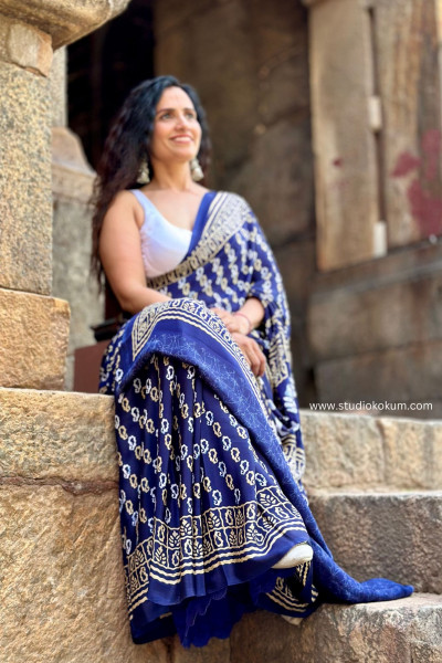 Tamanna : Indigo Colour Block Print Modal Silk Saree