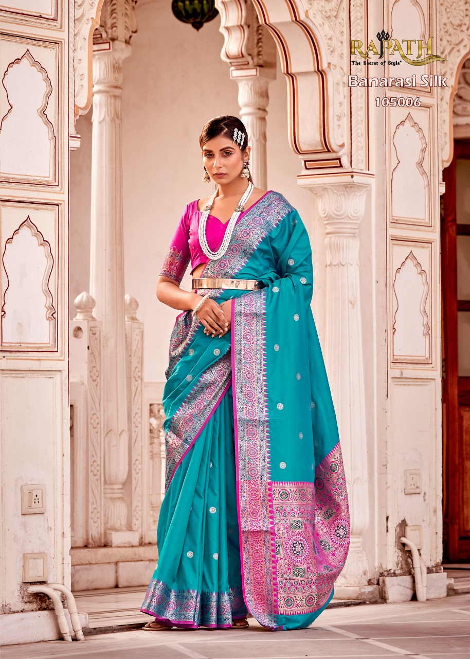 Pure Banarasi Silk Designer Pallu With Rich Zari Weaved Border Saree