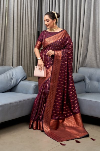 Image of Pure Banarasi Silk Copper Zari Weaved Rich Pallu And Border Saree