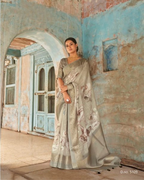 Image of Linen Digital Printed Saree With Zari Border And Rich Zari Pallu