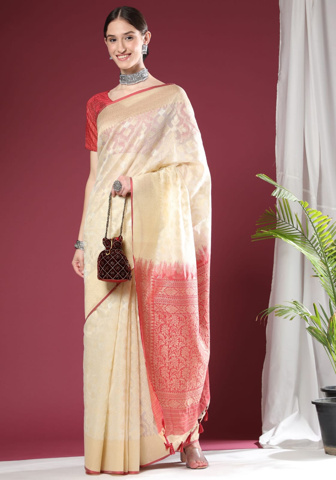 Pure Maheshwari Silk All Over Rich Zari Weaved Pallu And Border Saree