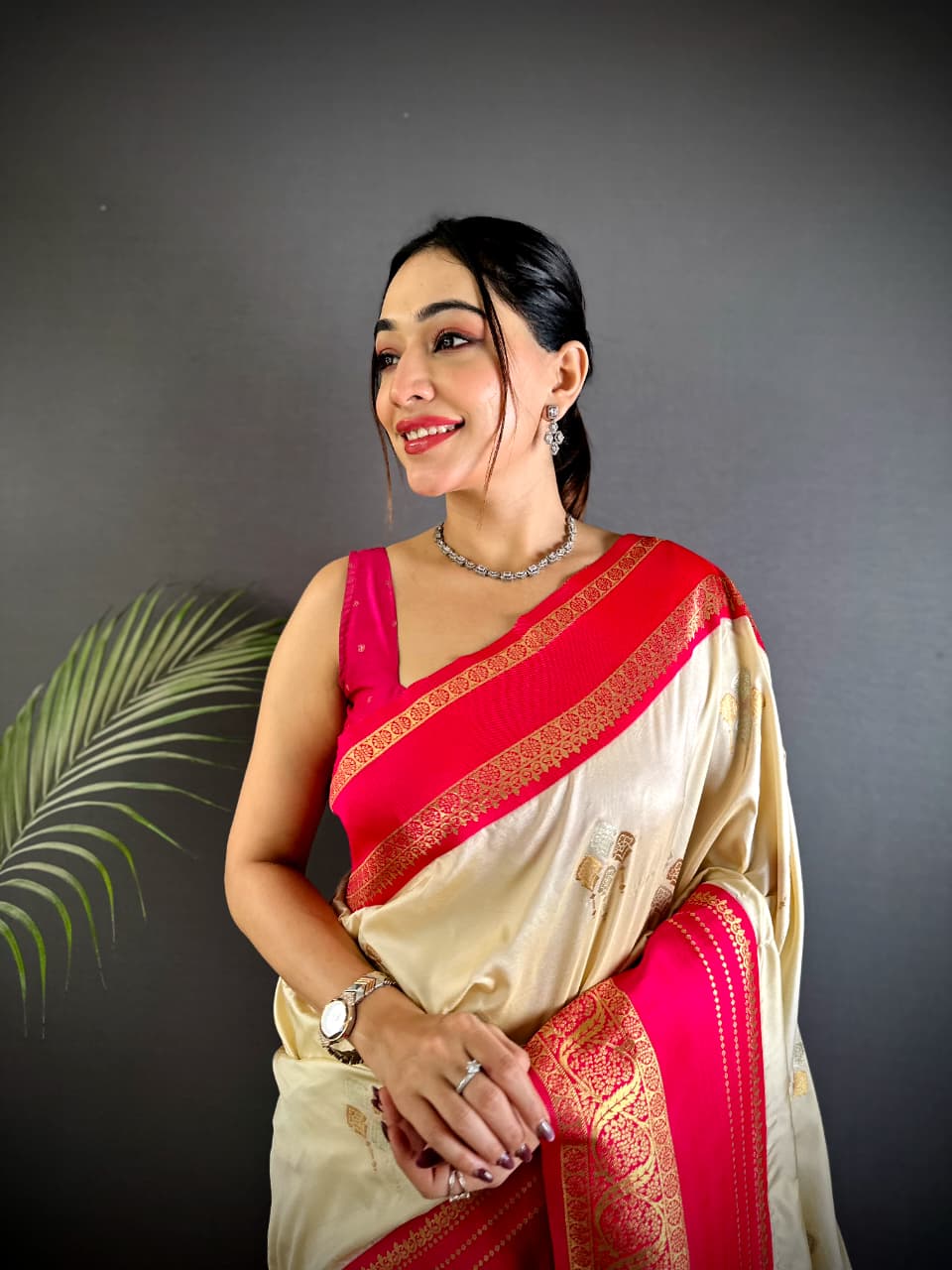 Off White Premium Soft Silk Zari Weaved Narayan Border Saree