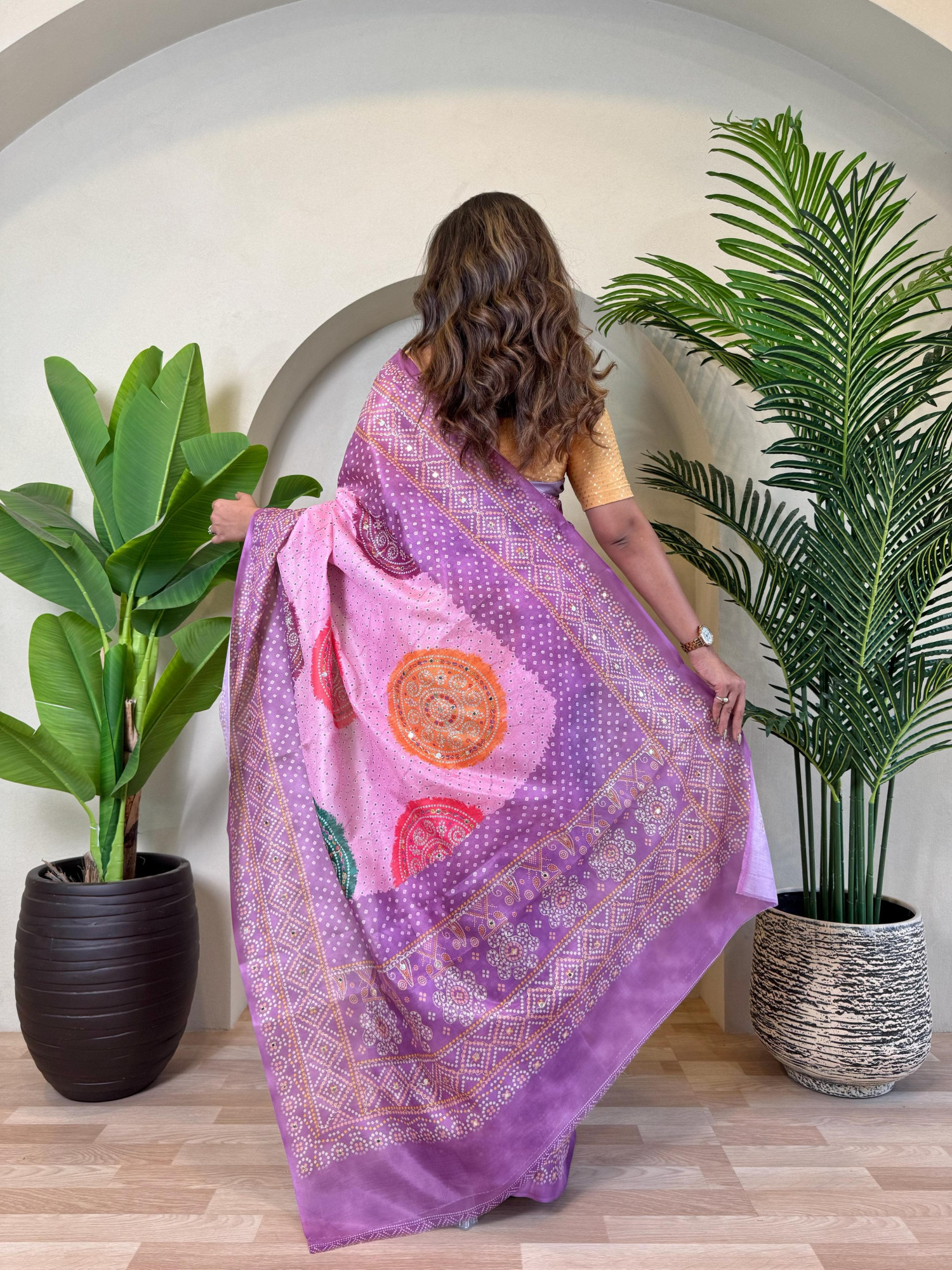 Lavender Dola Silk Kalamkari Dual Tone Zari Weaved Saree