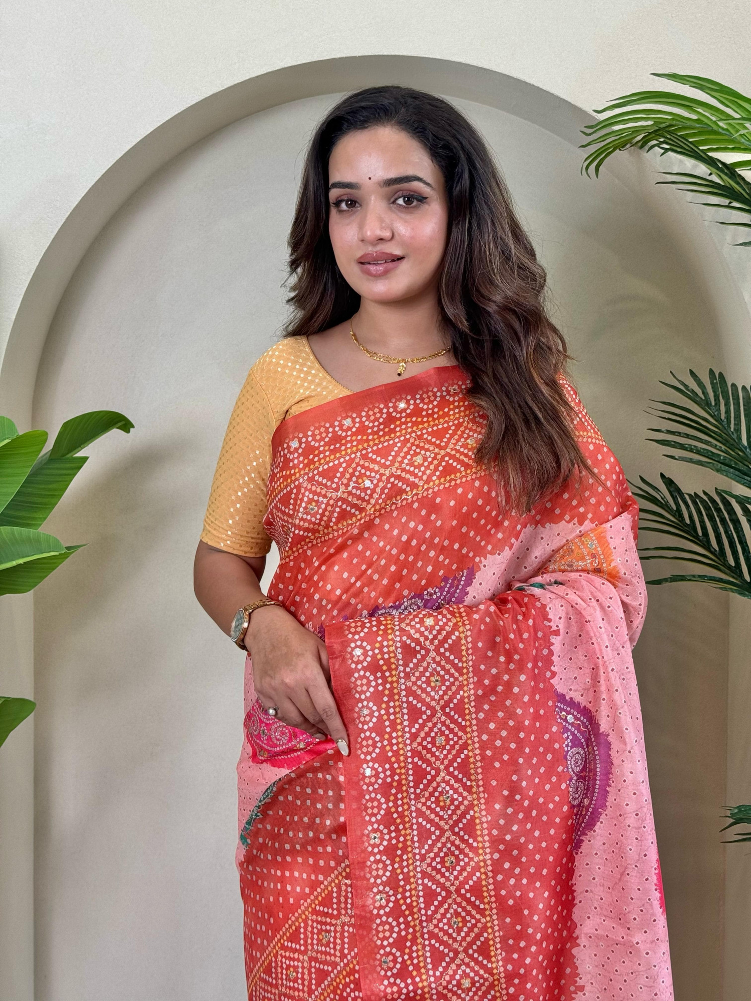 Peach Dola Silk Kalamkari Dual Tone Zari Weaved Saree