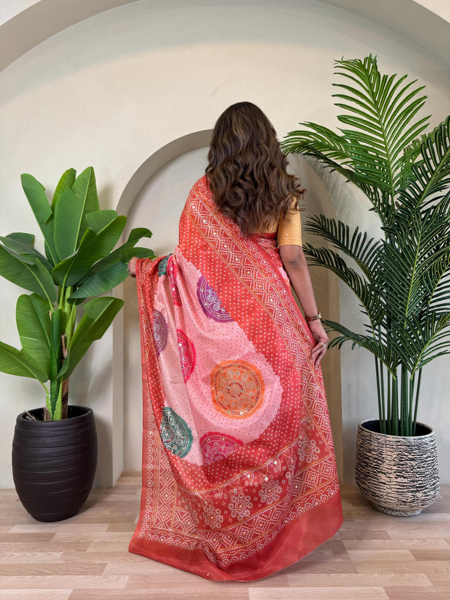 Peach Dola Silk Kalamkari Dual Tone Zari Weaved Saree