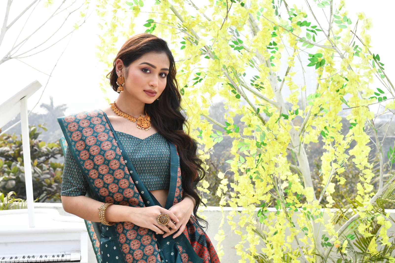 Cotton Silk All Over Zari Striped Pattern With Printed Pallu Saree