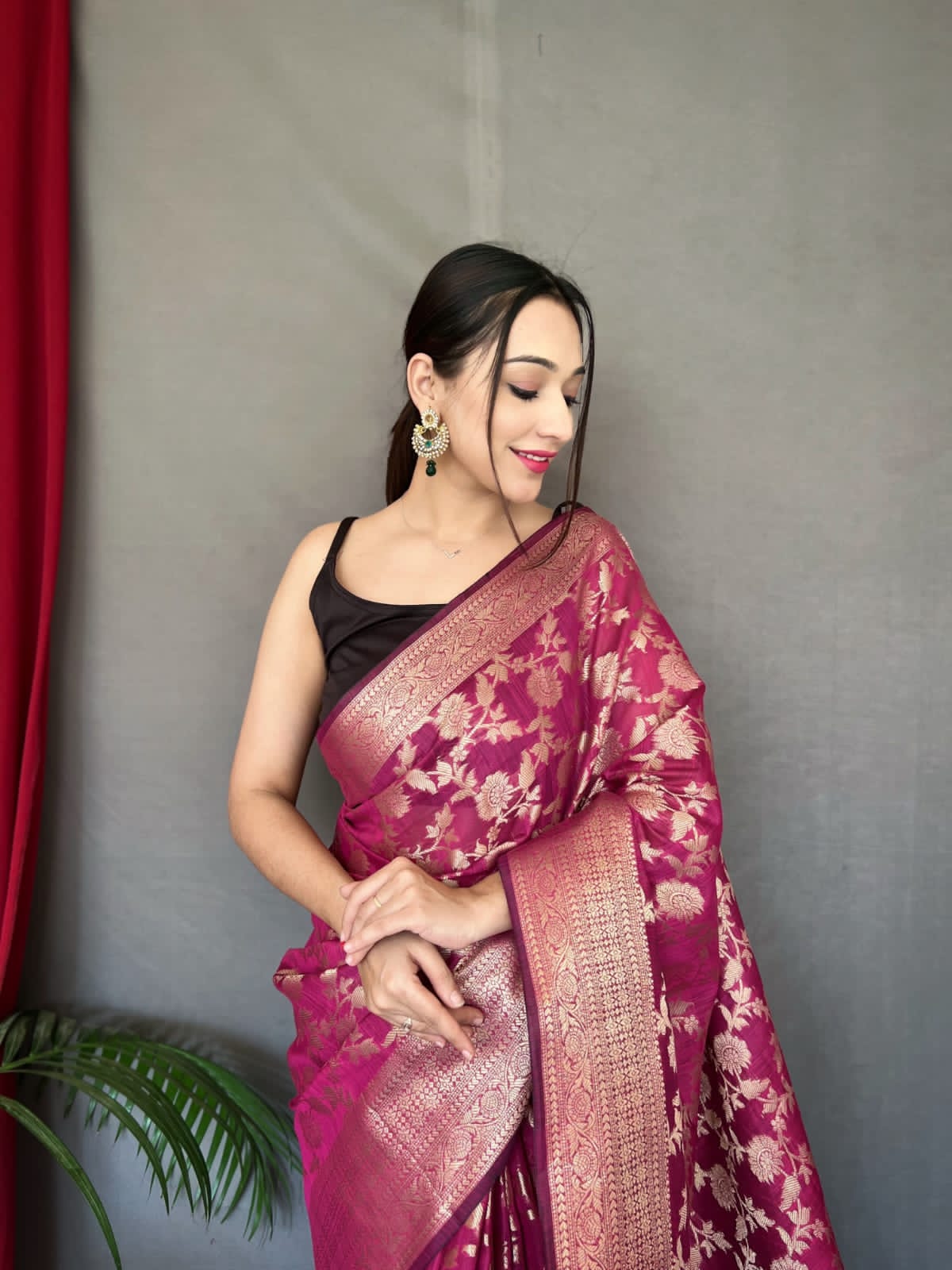 Pure Linen All Over Copper Zari Weaved Jaal With Rich Pallu Saree