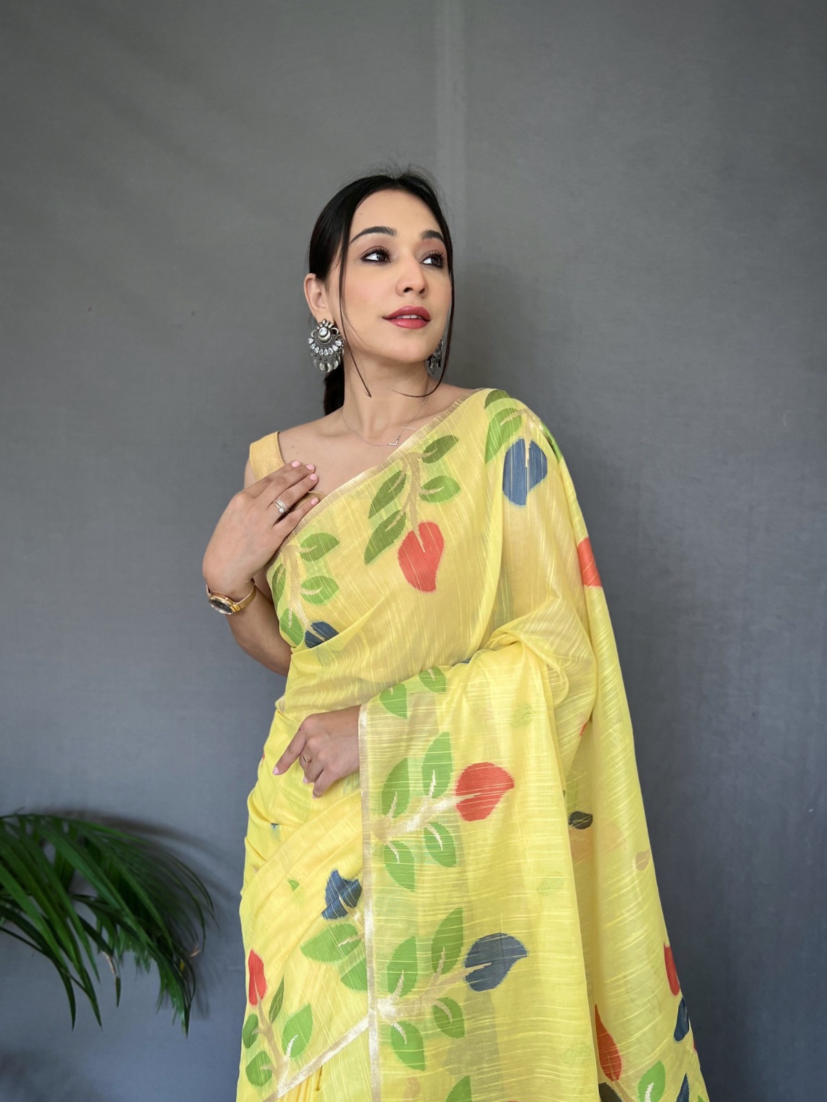 Pure Linen Jamdani Multi Color Meenakari Weaved With Rich Pallu Sarees