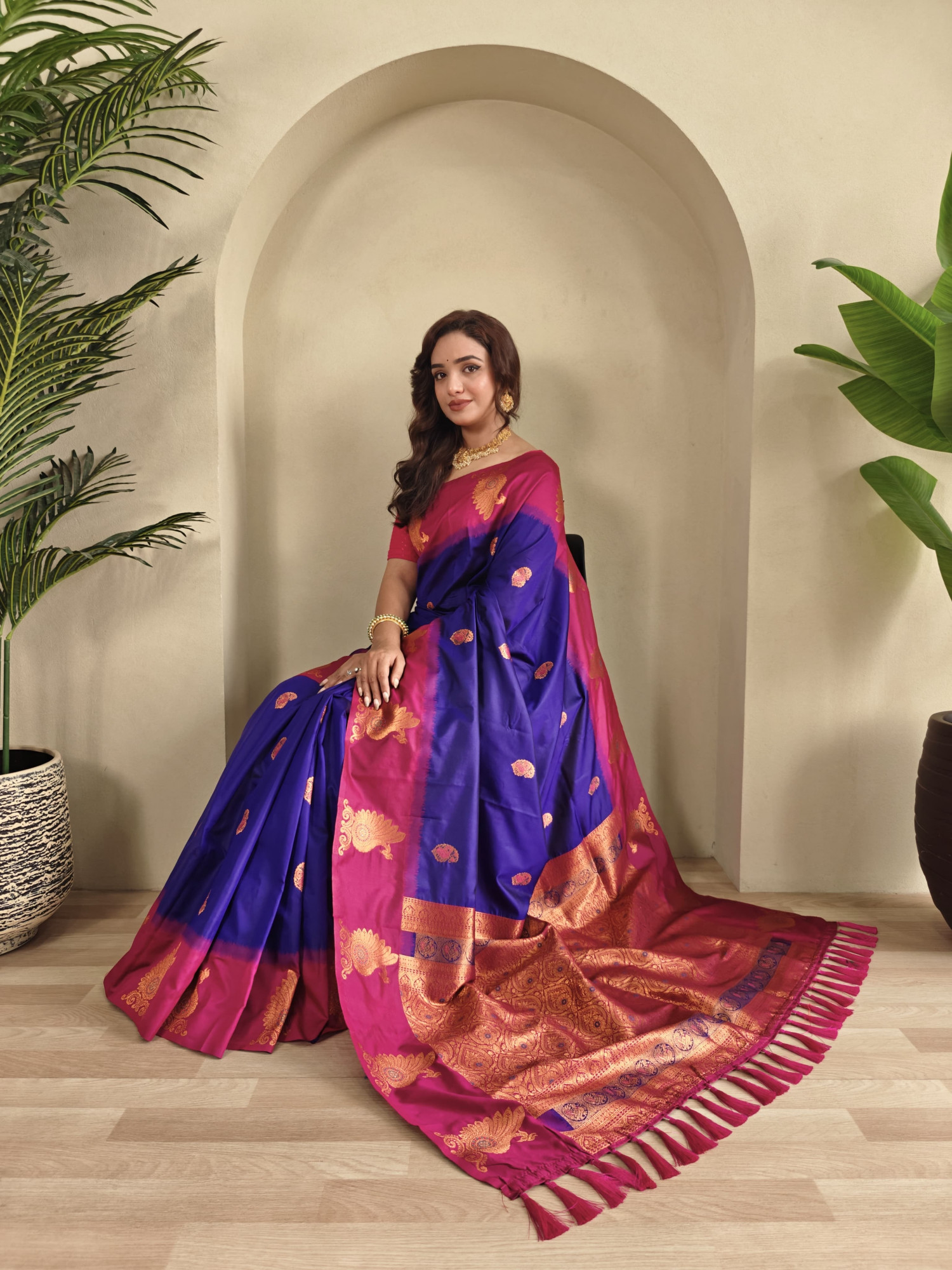 Royal Blue Banarasi Silk All Over Zari Weaved Body Motifs Border Rich Pallu Saree