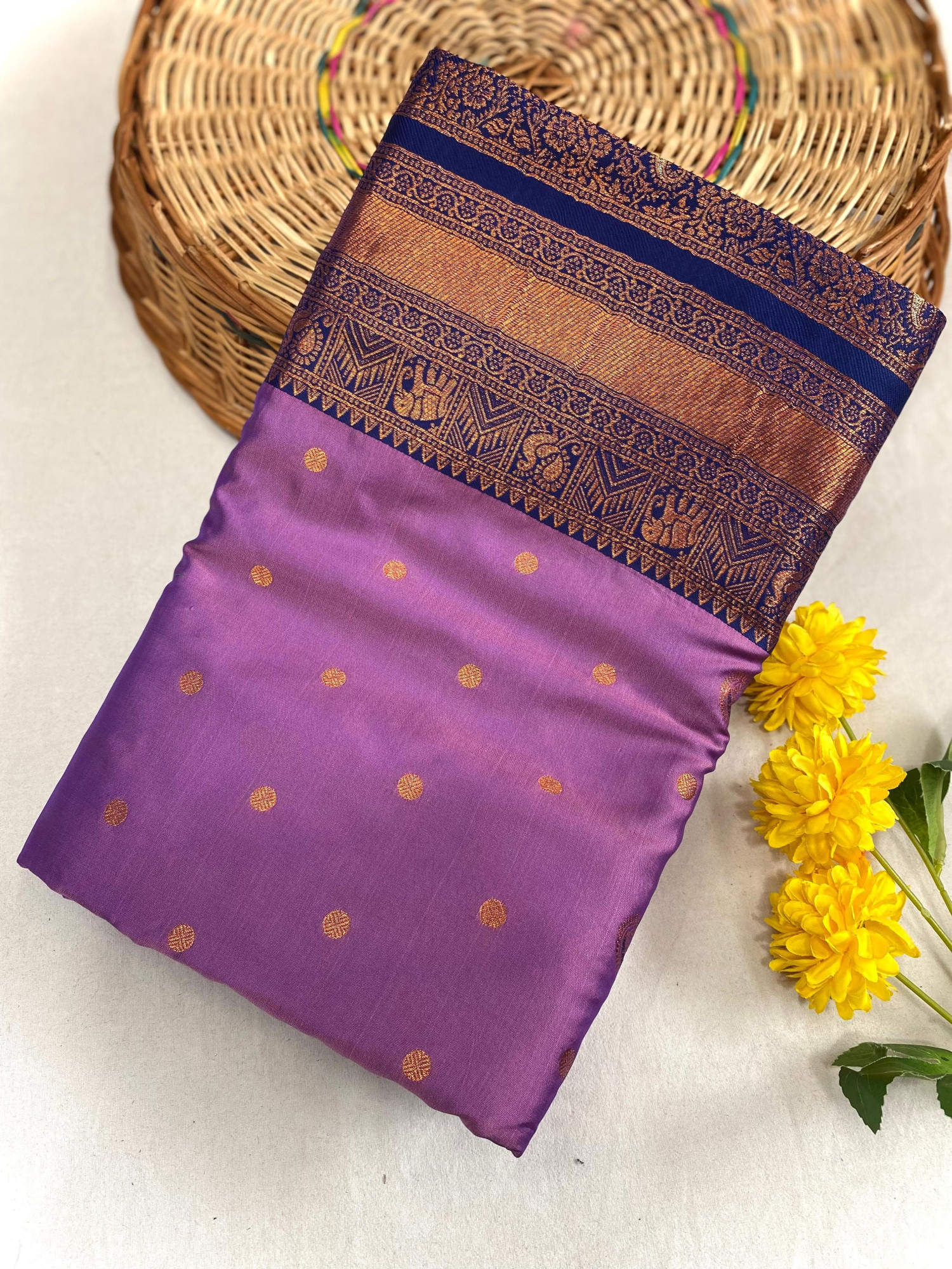 Lavender Kanchipuram Paithani Silk Rich Zari Kanchi Weaved Saree