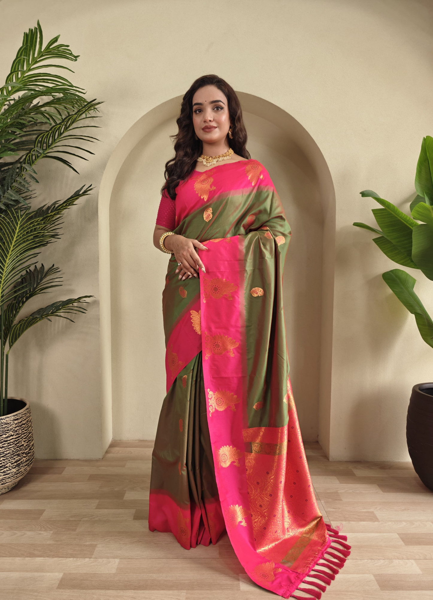 Olive Green Banarasi Silk All Over Zari Weaved Body Motifs Border Rich Pallu Saree