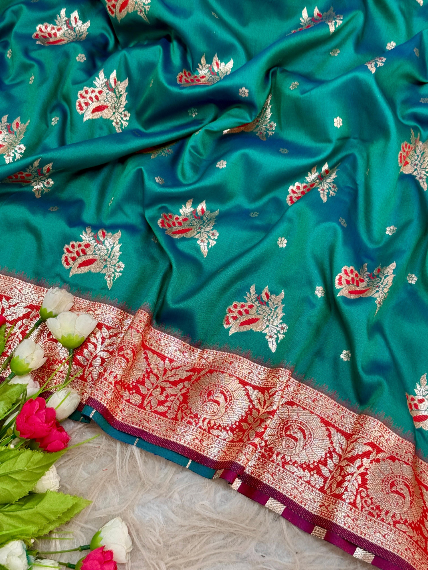 Jade Green Pure Banarasi Silk Rich Zari Weaved Floral Border Saree