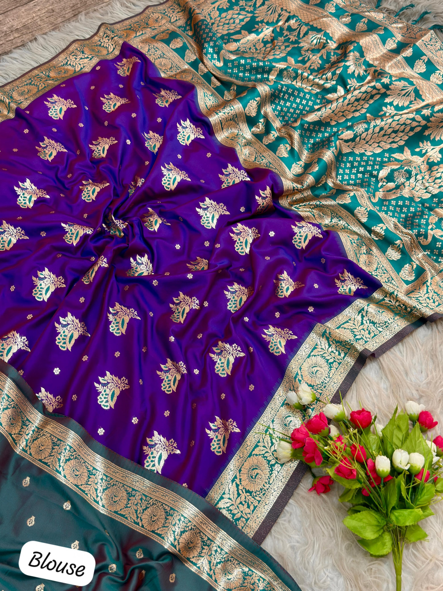Blue Pure Banarasi Silk Rich Zari Weaved Floral Border Saree