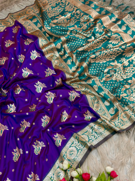 Image of Blue Pure Banarasi Silk Rich Zari Weaved Floral Border Saree