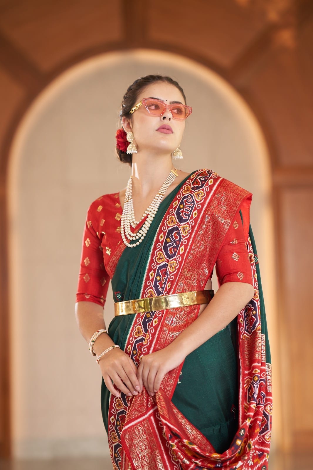 Munga Crepe Banarasi Silk Foil Border Rich Zari Foil Weaved Pallu Saree