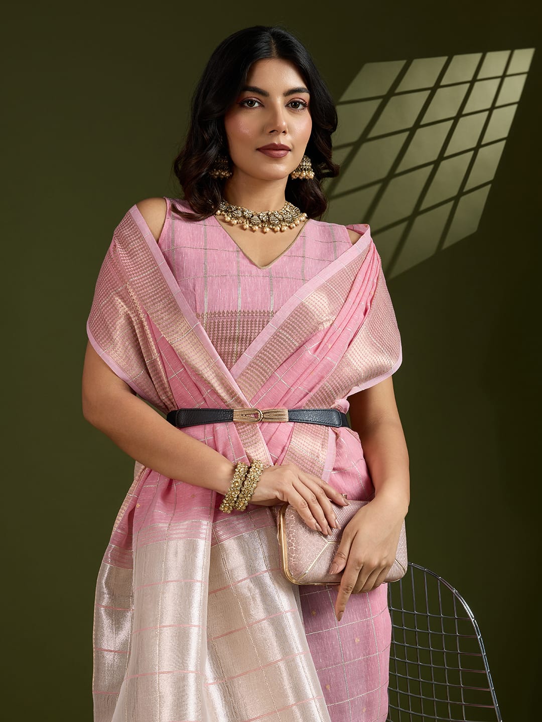 Pink Pure Linen Tissue Silk Check Weaved Body Rich Zari Weaved Pallu Border Saree