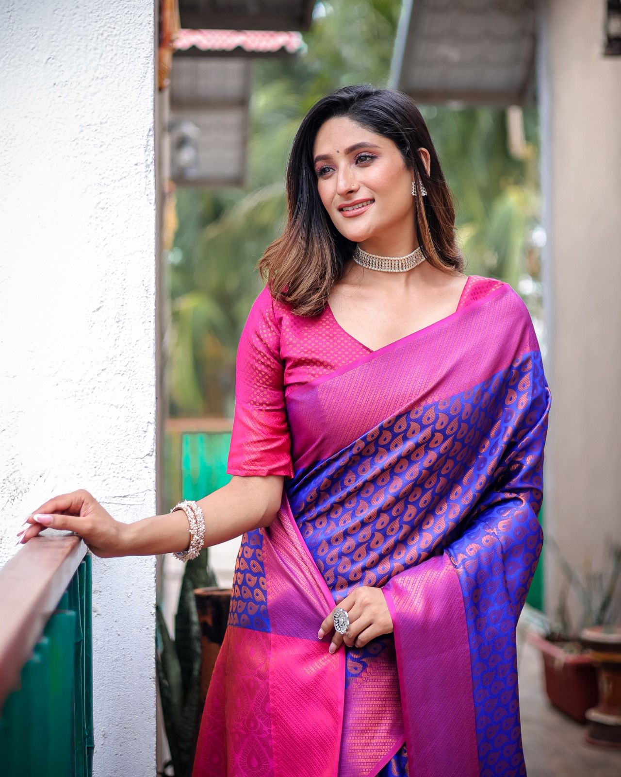 Pure Handloom Kanjivaram Silk All Over Copper Zari Weaved Rich Pallu Border Sarees