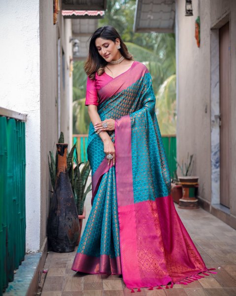 Image of Pure Handloom Kanjivaram Silk All Over Copper Zari Weaved Rich Pallu Border Sarees