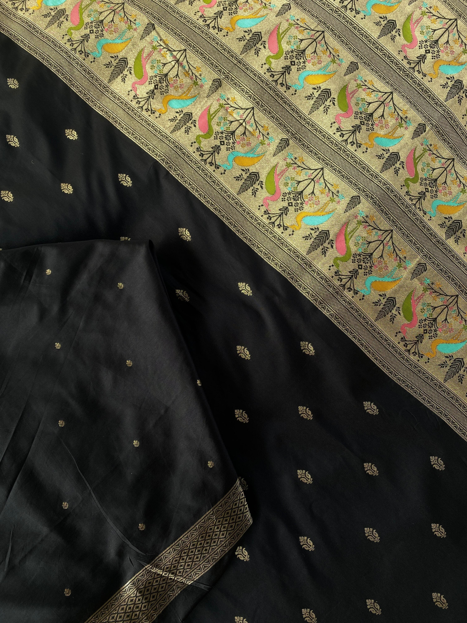 Black Pure Banarasi Silk Paithani Weaved Zari Resham Saree