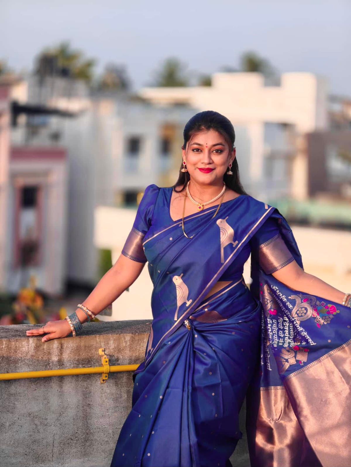 Blue Pure Soft Kanjivaram Gold Zari Weaved Rich Pallu Saree