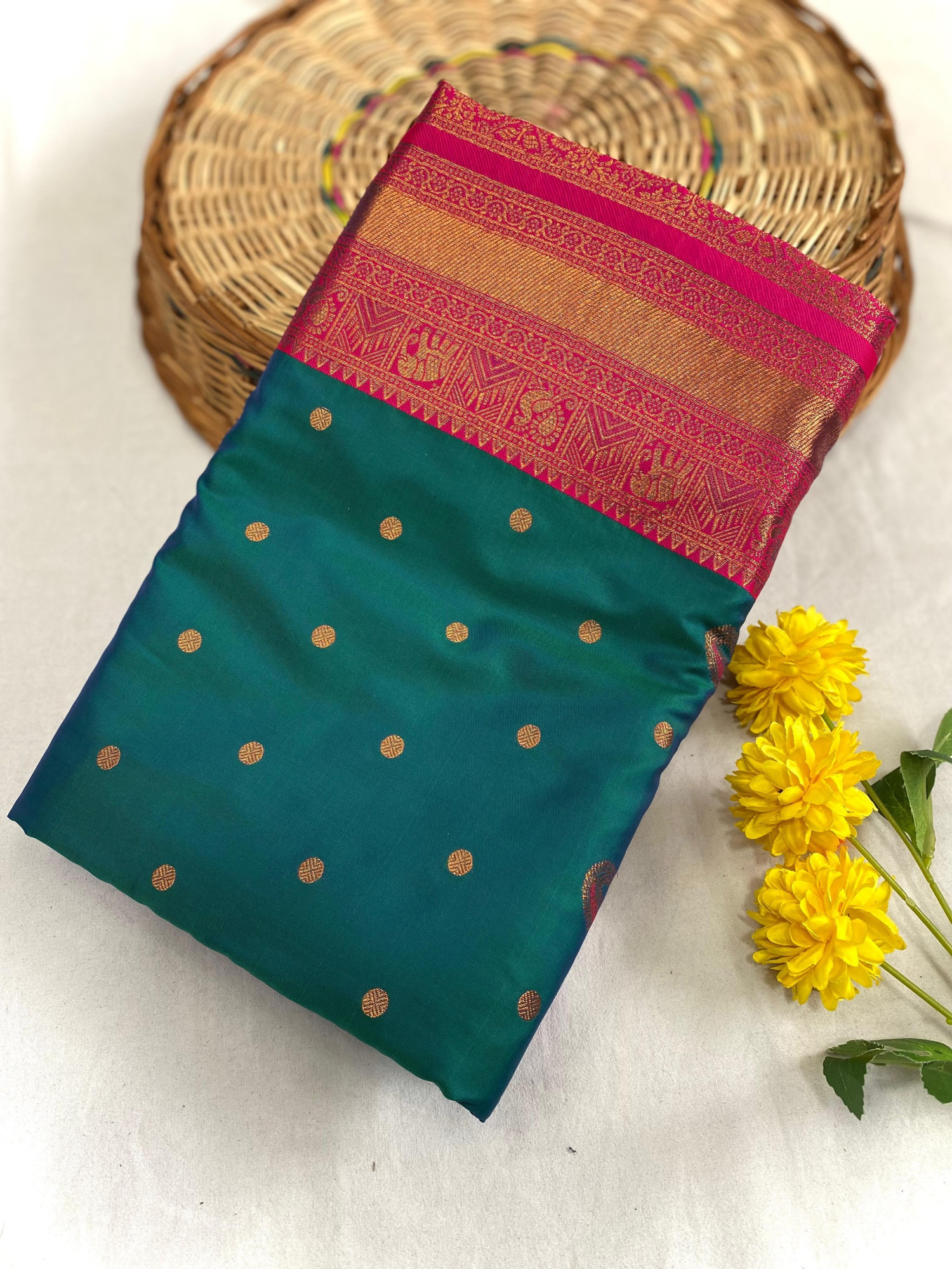 Jade Green Kanchipuram Paithani Silk Rich Zari Kanchi Weaved Saree